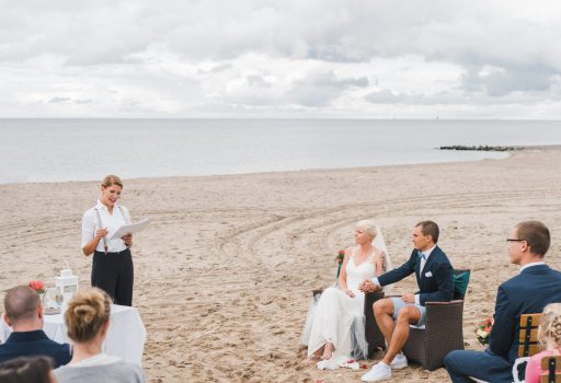 Freie Trauung am Strand, Heiraten am Meer, Traurednerin Strauß & Fliege, Freie Trauung Nordsee, Freie Trauung Strauß & Fliege