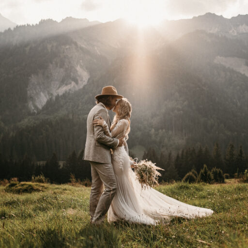 Heiraten in den Bergen – was eine Bergkulisse mit einer Hochzeit macht