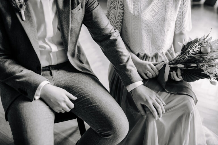 Freie Trauung | Boho Brautpaar | Strauß & Fliege