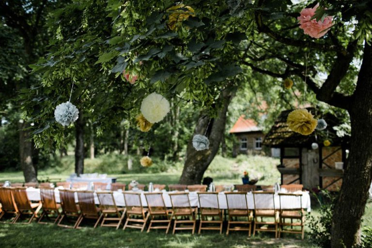 Freie Trauung München | Heiraten im Garten | Strauß & Fliege