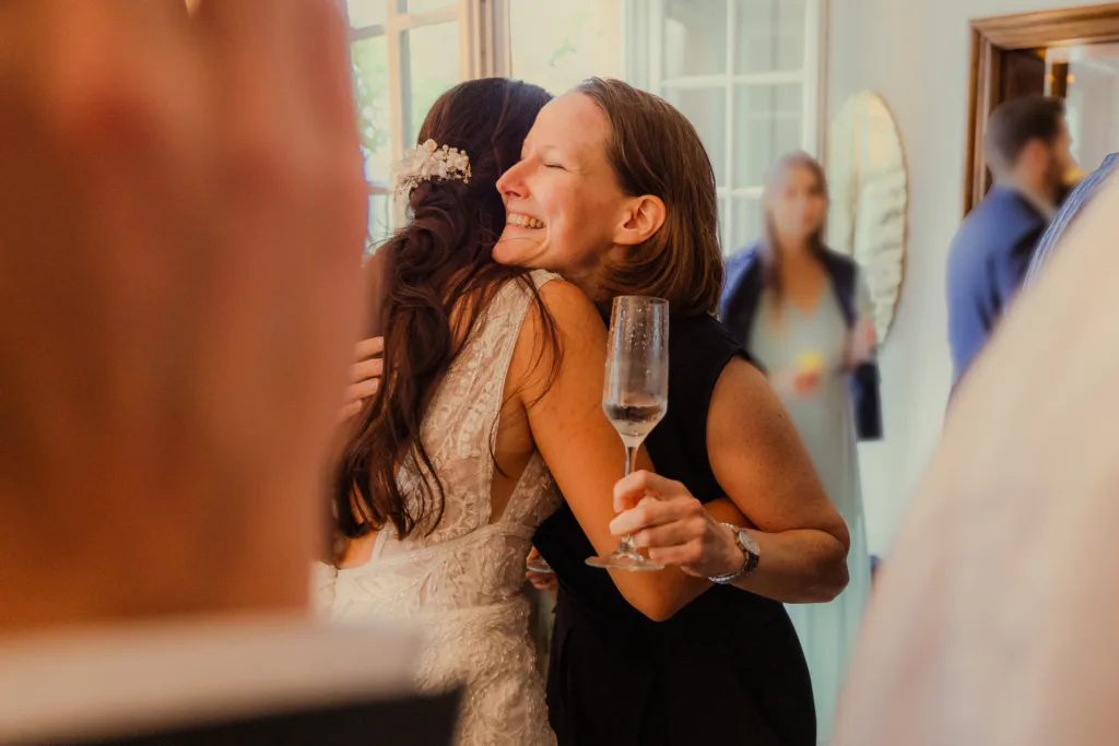 Bilinguale Freie Trauung mit Rednerin Teresa Marie auf spanisch | Strauß & Fliege