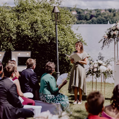 Freie Trauung mit Rednerin Verena Lindner in LaVilla am Starnberger See