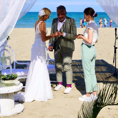 Destination Wedding in Italien mit Traurednerin Lisay Ngyuen