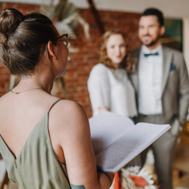 Freie Trauung | Boho Hochzeit zu zweit | Strauß & Fliege